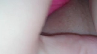 Blondiebangs fuck herself with toys