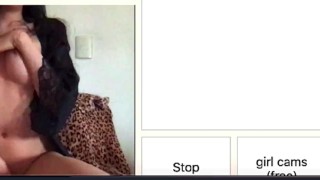  SEXY BRUNETTE LIKES TO SHOW HER BODY MORE THAN ONCE