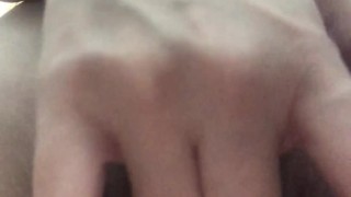 Napulot kong Phone na may Video Scandal Magandang Babae Sarap Na Sarap Mag Salsal.