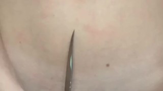 navel play with knife 