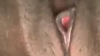 MOANING,PANTING,PLAYING W MY PUSSY