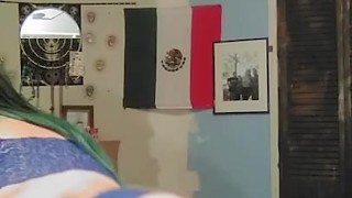 Bouncy big ass in blue