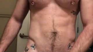 Tatted jock gets off on his own sweaty pits after the gym