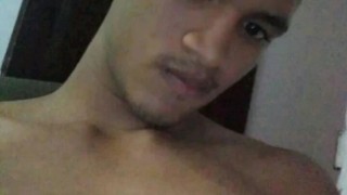 MASTURBANDOME INICIANDO A HACER VIDEOS EN PORNHUB Y PACK