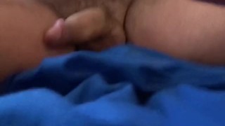 Second masturbation of the day with a great happy ending