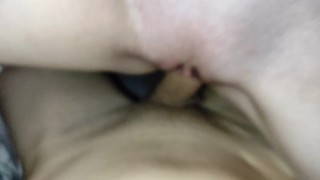 2021 أقنعت أمي صديقي ومارس الجنس معها أثناء وجوده في العمل 