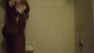 Playing with her beautiful pussy until she cum - 60 fps home made amature porn