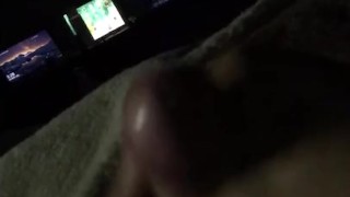 夜中にムラムラしてしまい、射精寸前でやめてみた！ずっとムラムラ中ー