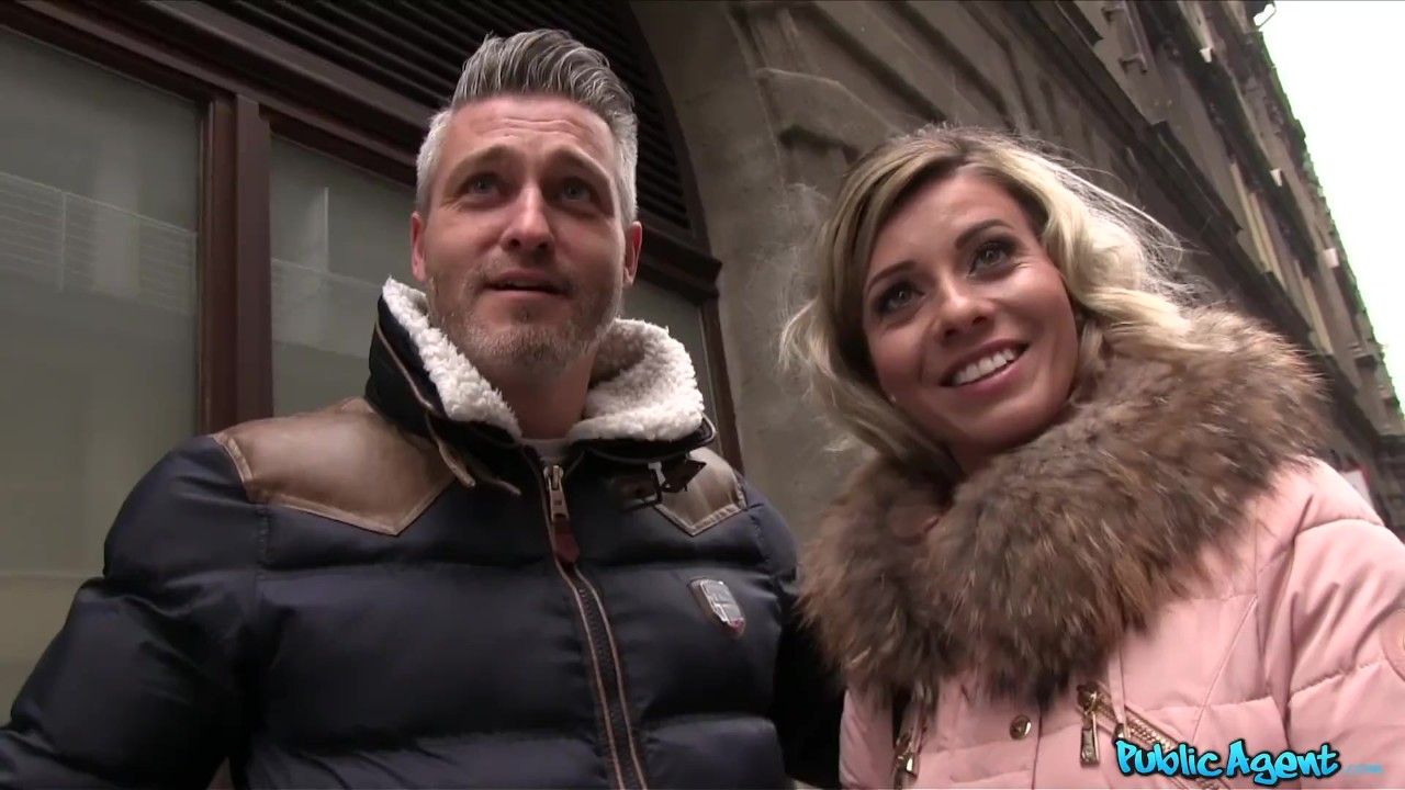 Publicagent couple