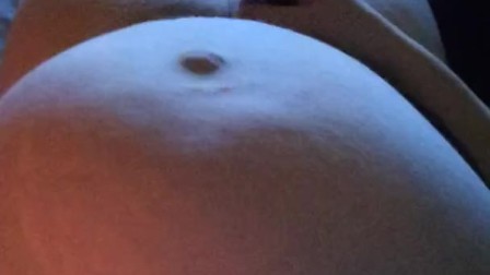 Who wants my  pregnant pussy I needs some cum to give birth