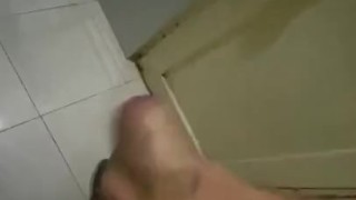 Paja casera en baño 