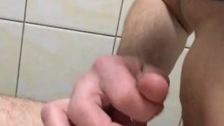 порно мамтурбирует в 