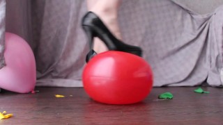 POP BALLOONS WITH FEET IN BLACK HIGH-HEELED SHOES FETISH SKINNY GIRL ASMR