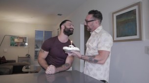 Muscle Daddy Dominates Hairy Pup On His Birthday - MenOver30