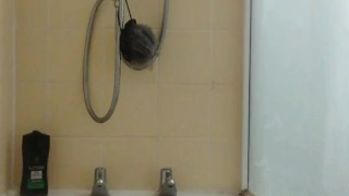 Bath jerk off - Pov 