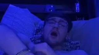 Gay Fratguy fingering hisself 
