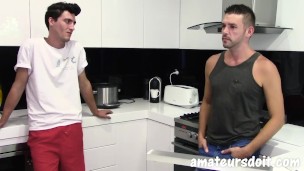 Fucking A 10 Inch Monster Hung Australian Bottom - Xavier & Danny Compare Notes Before Fucking