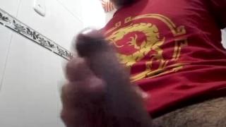 Masturbandome en la casa de los suegros parte 1