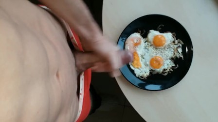 Kozzy makes breakfast and cumming on food, tasty cum