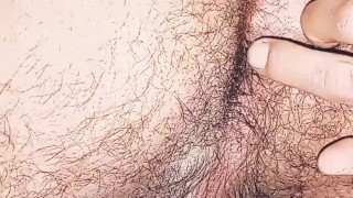 Nalgon muestra su ano para camara