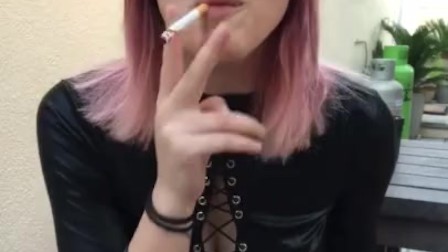 seducing smoker