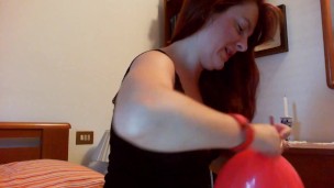 Nicoletta rides these balloons to orgasm