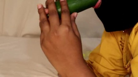 Fuck with Big Cucumber Pink Pussy Girls