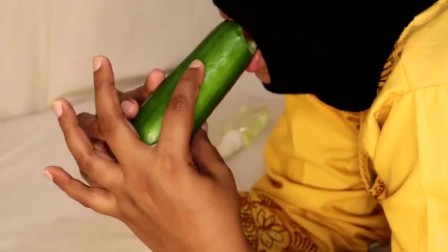 Fuck with Big Cucumber Pink Pussy Girls
