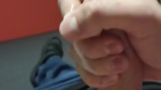 In der Schule im klassenraum gewichts und abgespritzt