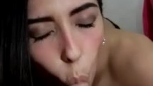 my step sister give me a perfect blowjob