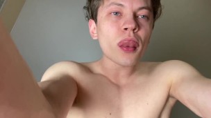 Hot teen can't hide his Monster COCK in Shorts / 23 cm / Sexy / Big Dick / Fit / Cum / Horny / Love