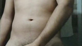 Una rica paja a de irme a la cama