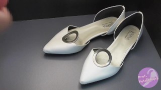 Shoe fetishism 靴フェチ 白いヒールにぶっかける