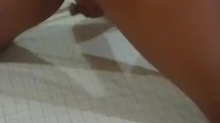 My first video masturbating with an oiled ass