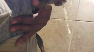 Black dick taking a piss in gas station bathroom join my onlyfans #4