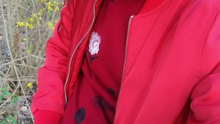 Peeing outdoor with uncut cock - Need to pull foreskin back