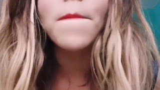 Giganta Debora es tu novia y te humilla, te come y desecha (Vore disposal Trailer)