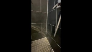 LOVELY HOT LADY POWER PISSING STANDING UP