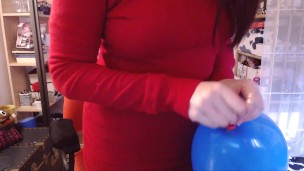 A big blue balloon gives me an orgasm over and over again wanna see how?