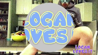 A Kitchen Table | LoganLovesIt