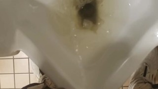 Daddy had to go lol, who wanna shake Daddy off? (Piss Session)