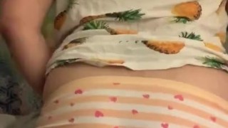 Juicy & loud wet pussy 🍑💦