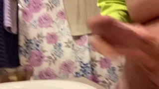 Quickie in the bathroom
