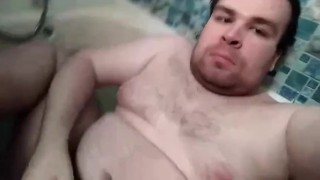 Артем сам себе дрочит ногами лижет ноги self suck autofellatio self footjob