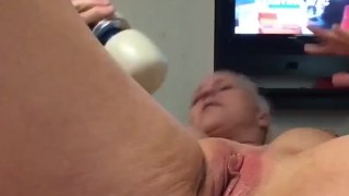 Soccer mom home alone and had to cum 2hot