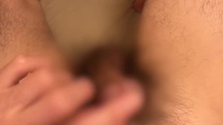 【日本人】大量のがまん汁を垂れ流し卑猥な音を立てて喘ぐ変態日本人【#85】