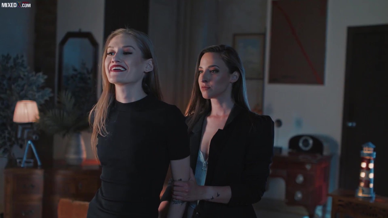 Sexy Lesbian Detective Falls In Love With Her Super Hot Young Suspect