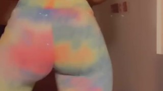 Thot twerking 