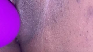 Ebony Masturbates to orgasm with contraction