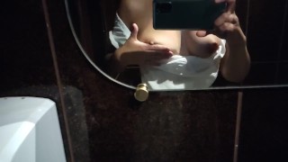 Alice takes a selfie of her boobs in the toilet mirror at the request of a new fucker just now